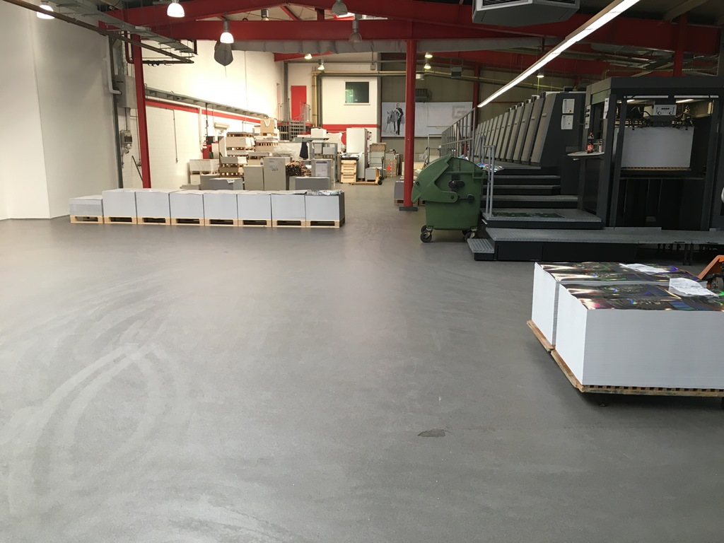 Industrieboden - Halle - Produktionshallen-Werkstatt 12